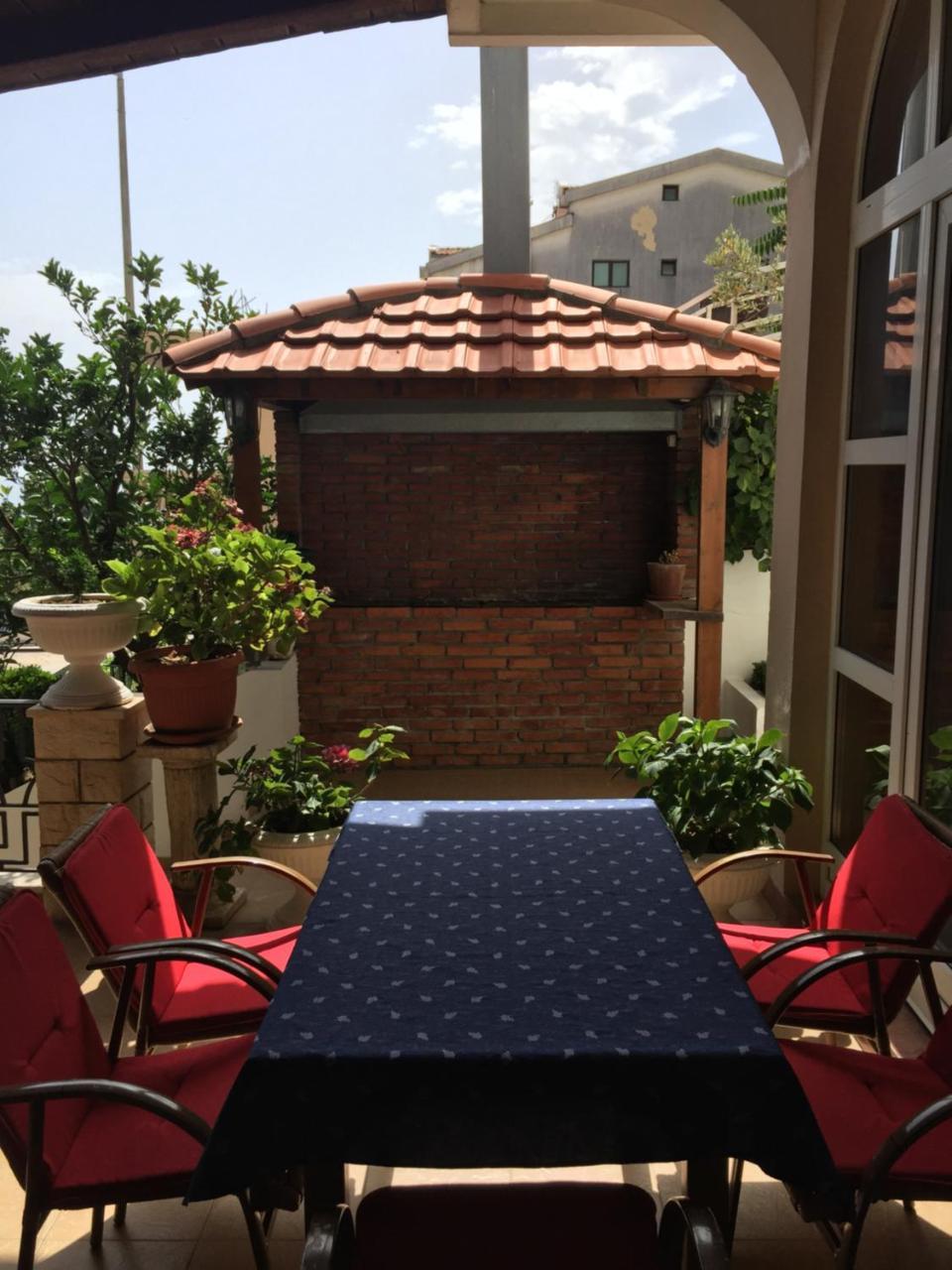 Firenze Apartments Улцин Екстериор снимка