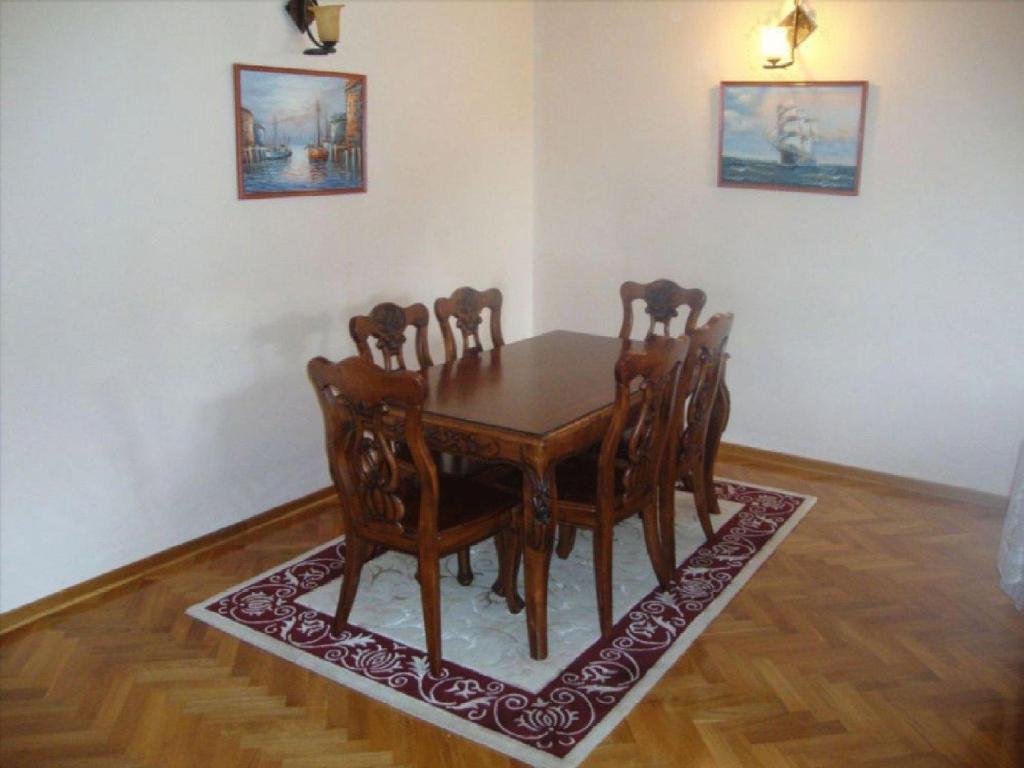 Firenze Apartments Улцин Екстериор снимка
